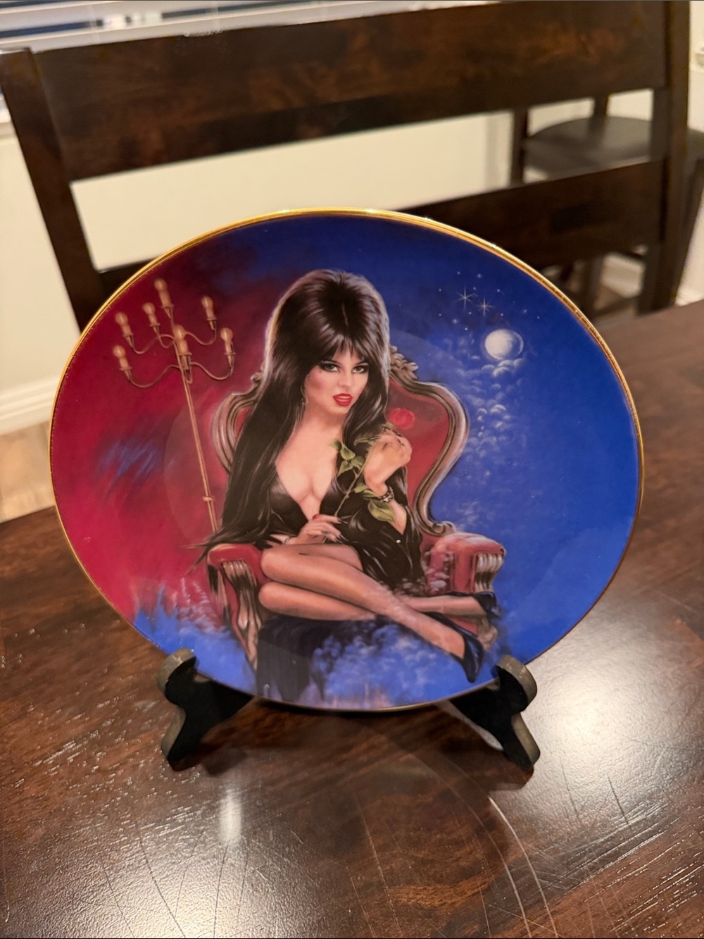 Elvira plate night rose plate #1091 first edition of the Elvira series